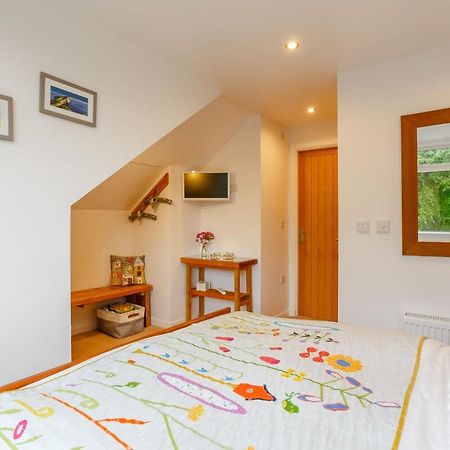 Urquhart Bay B&B 드럼나드로킷 외부 사진